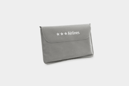 98180 123 pouch logo copiar